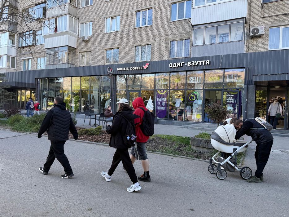 Фасадне приміщення на вулиці любінській, 102