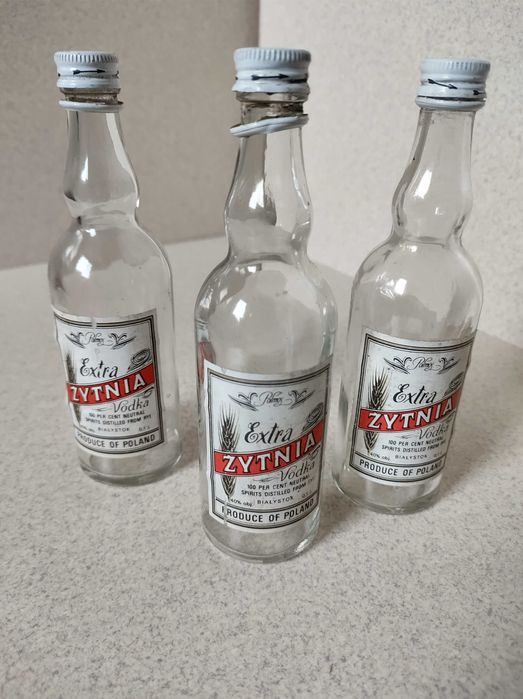 Kolekcjonerskie butelki "setki"