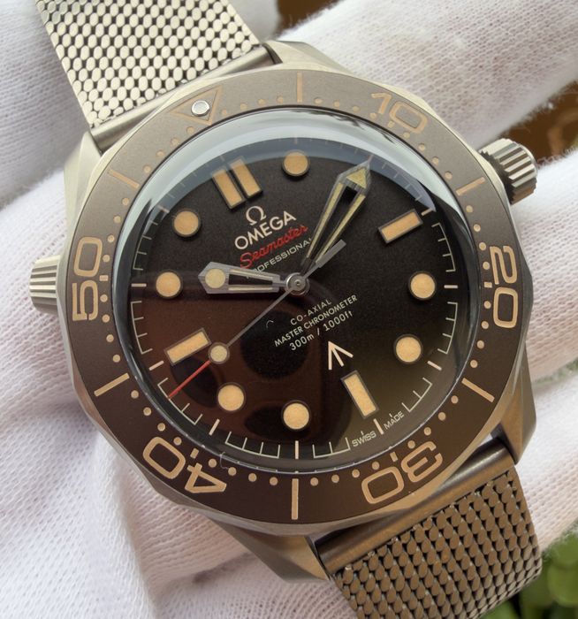 Omega Seamaster 007 Titanium
