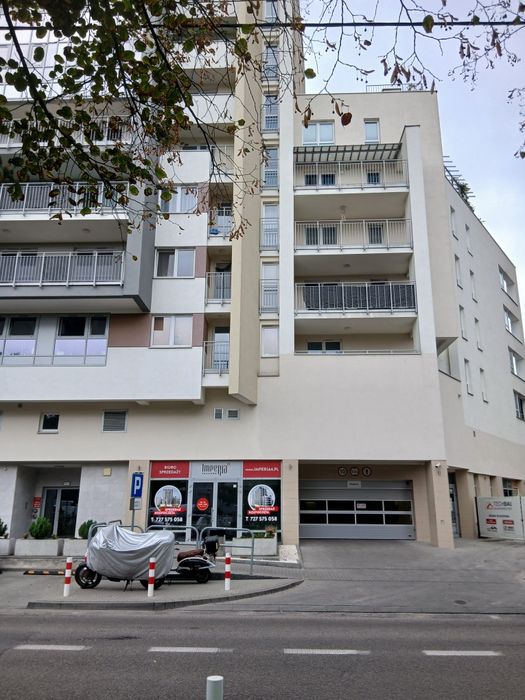 Mieszkanie 35 m2 na III piętrze +miejsce postojowe  w  garażu