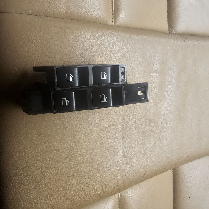 Przyciski szyb E46 Coupe Przełączniki