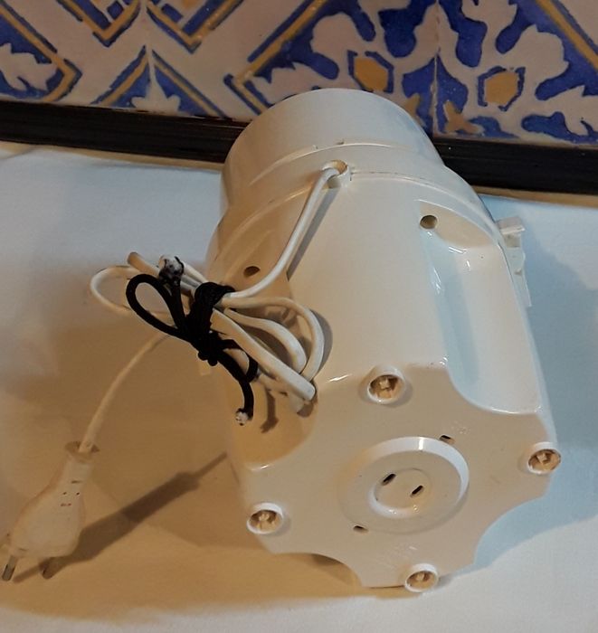 Picadora 123 da marca Moulinex, modelo 320, como nova!