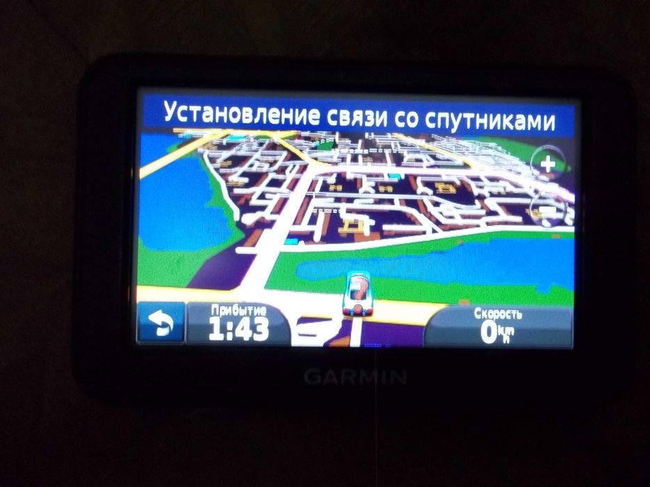 навигатор Garmin  все отлично карты работают