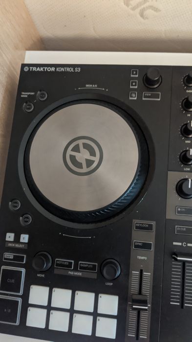Traktor S3 DJ Kontroler – Stan jak nówka