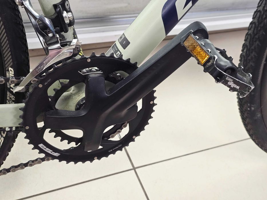 Rower Gravel Giant REVOLT 1 GRX