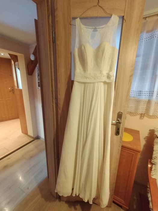 Suknia ślubna z 2017