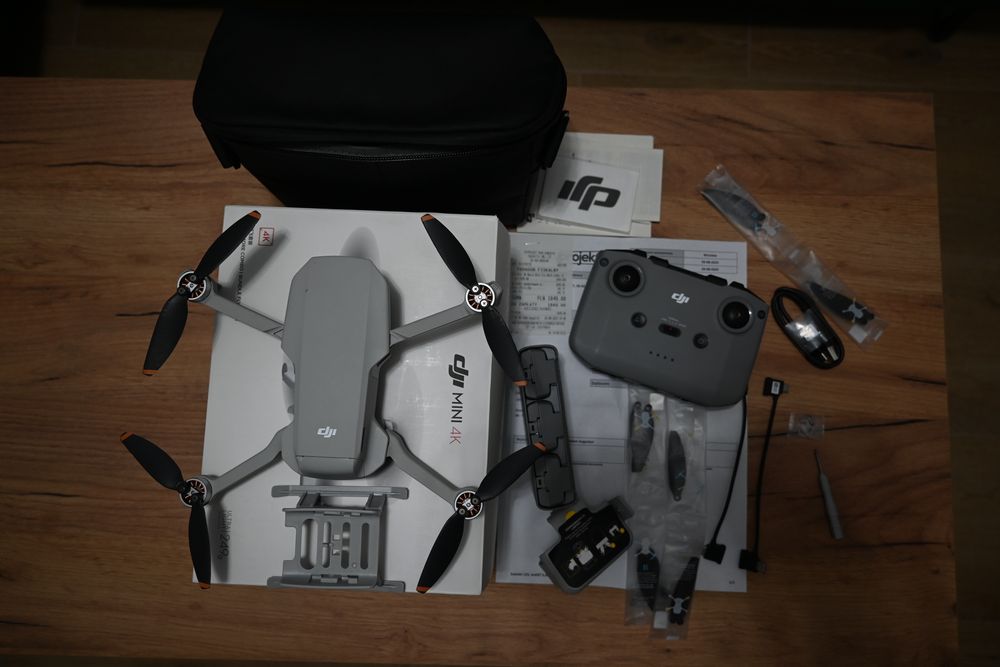 Dron DJI mini 4k + 3 baterie + kontlorer + etui | Fly More Combo | Gwarancja