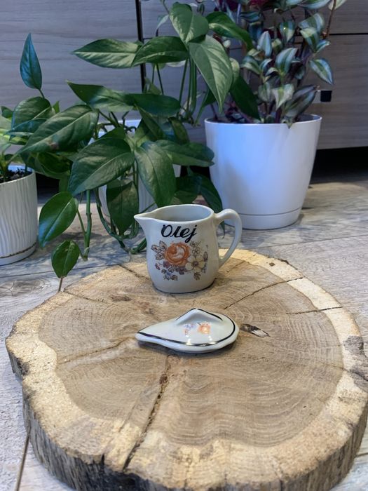 zestaw z przed 2 wojny swiatowej do produktow kuchennych