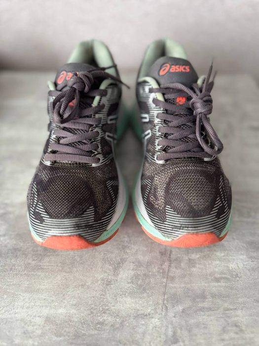 asics nimbus 19 - купити товари моди та стилю - Ціна на OLX.ua
