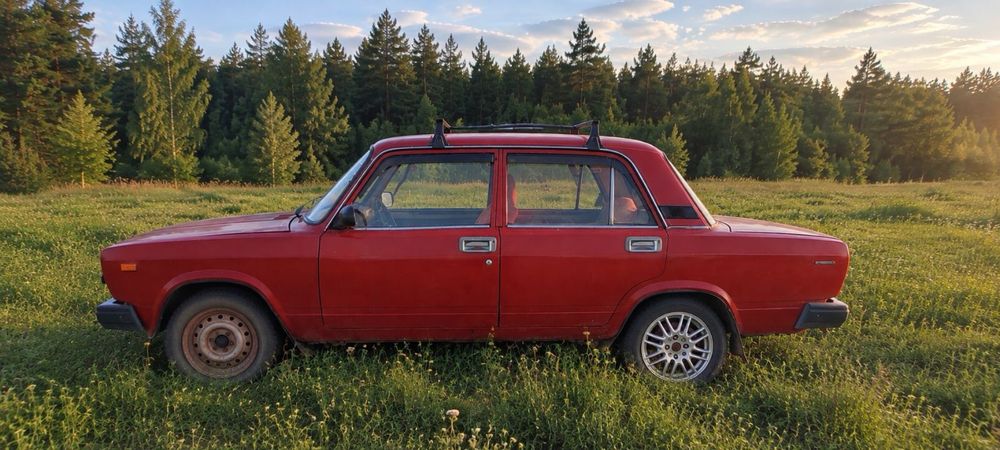 Продам жигуль 2105