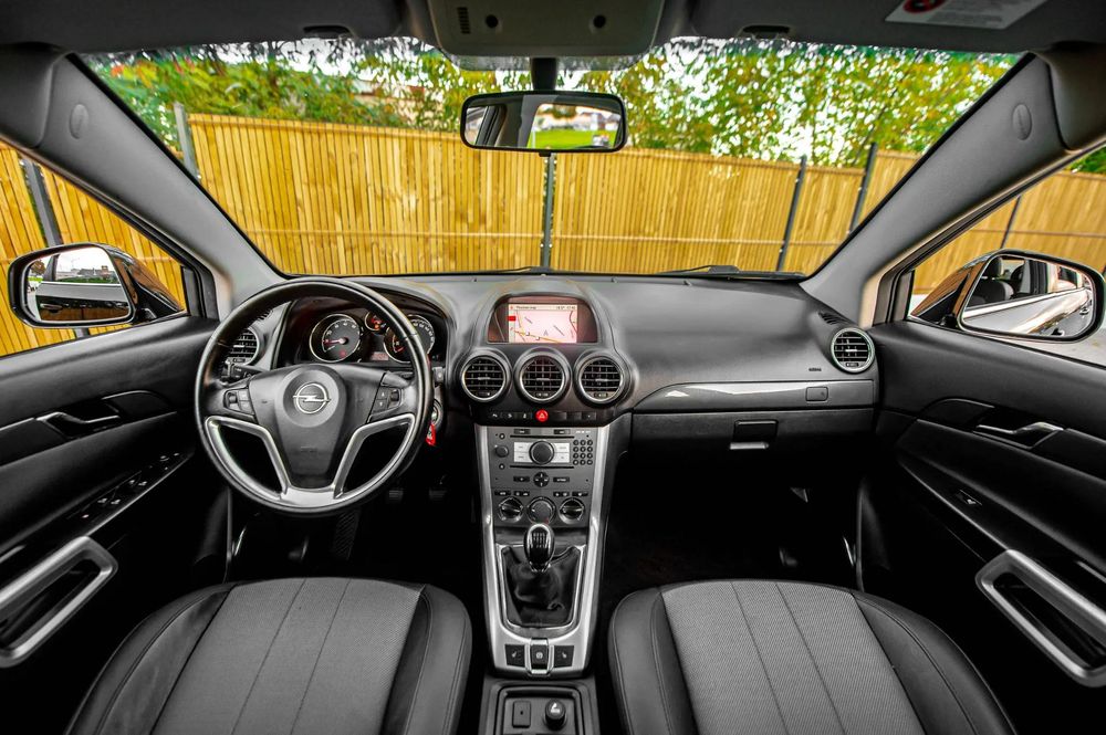 Opel Antara 2.4i 4x4 Manual COSMO