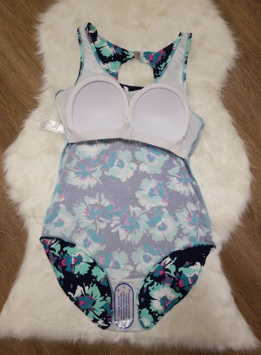 Strój kąpielowy r 44