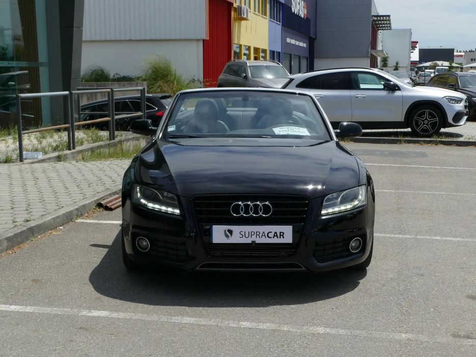Audi A5 Cabrio 2.0 TDi S-line