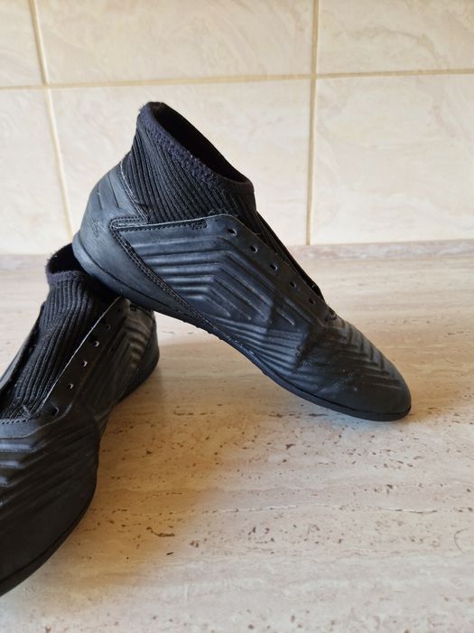 Turfy adidas predator r 38i2/3