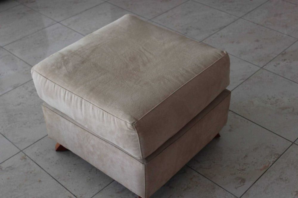 Sofá 2 lugares com chaise longue