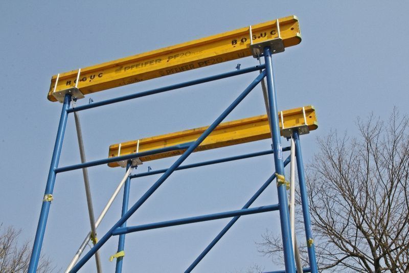 Wynajem szalunków i rusztowań deskowania