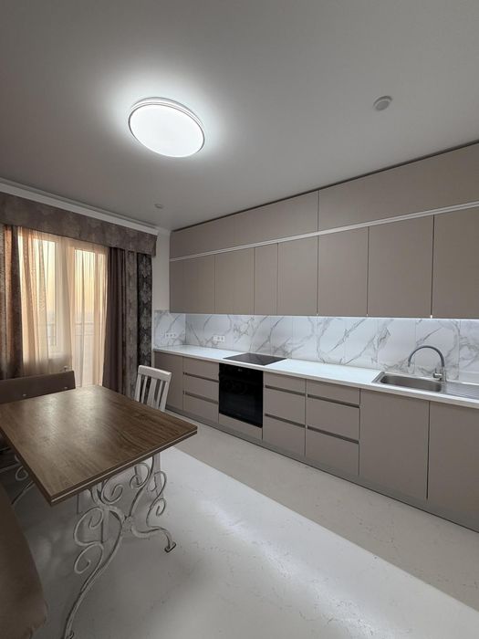 Продам 2 кімн з ремонтом Кадор (353-746