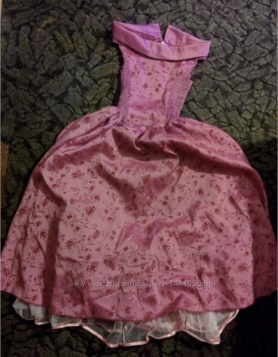 Детское Платье очень красивое