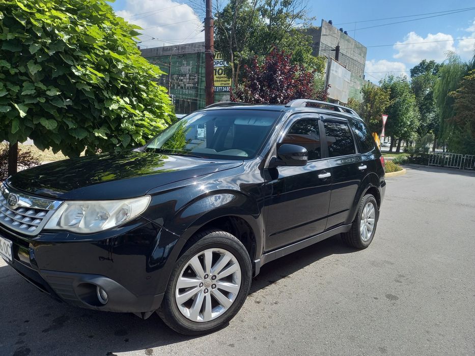 Продам subaru forester
