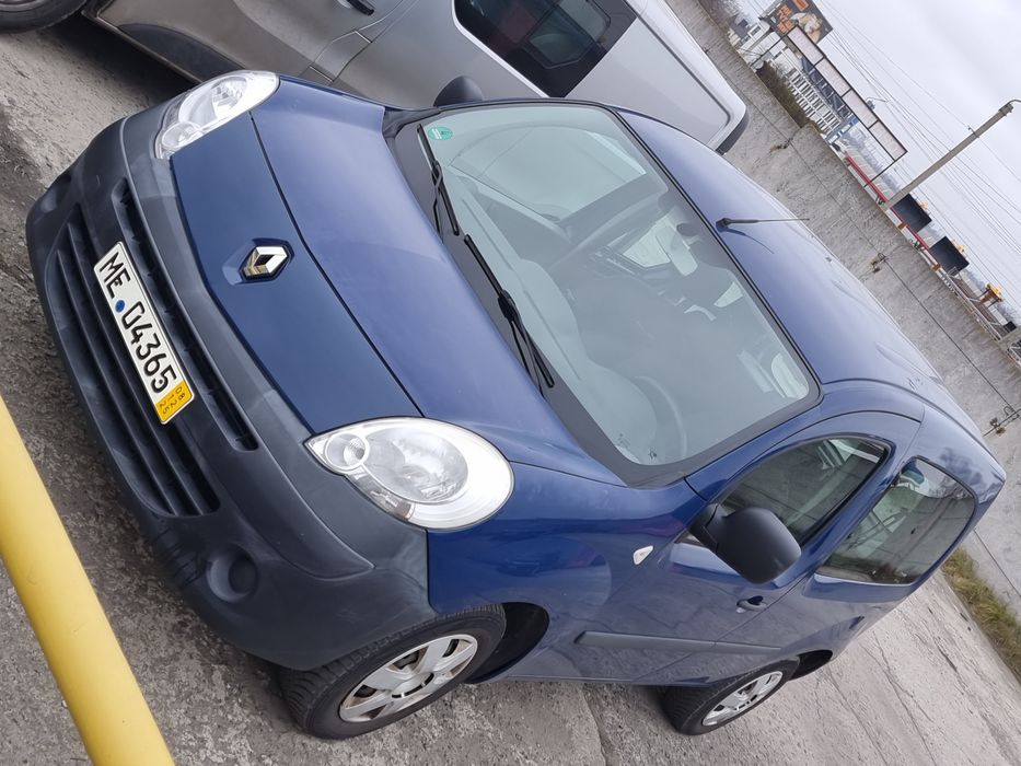 Привезена з Німеччини стан відмінний 
Нові тормозні диски колодкі задні пружини мотор без потьоків працюе рівно