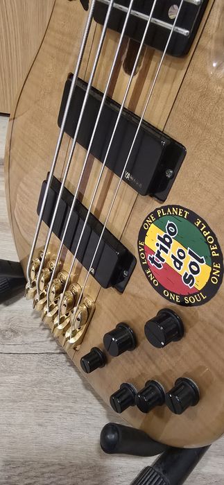 Yamaha TRB 5p ii baixo 5 cordas