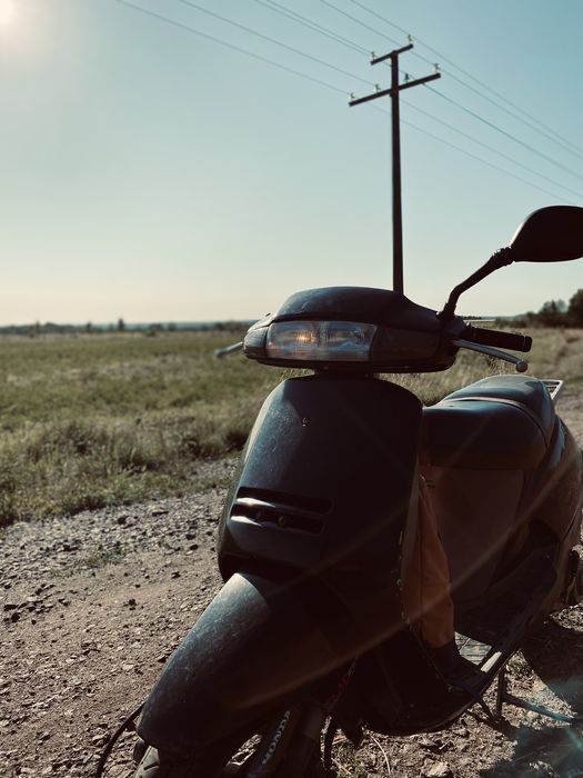 Продам скутер Lead 90 на номерах