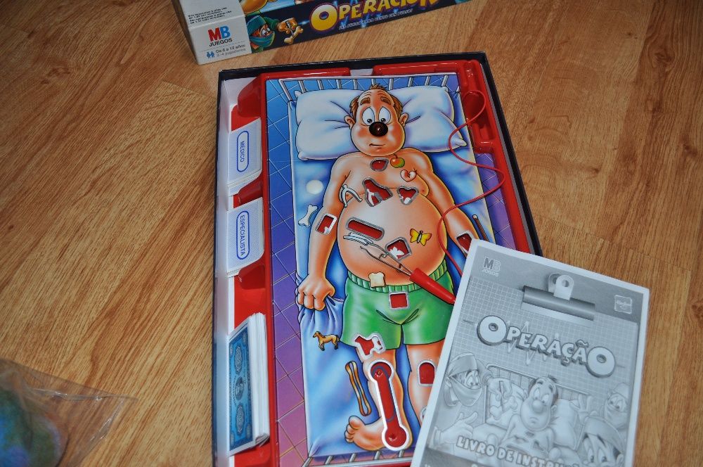 Garagem; Quinta; Tendas; jogos diversos