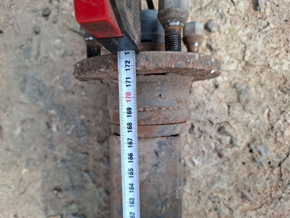 Посилена вісь для двовісного причепа зі ступицями ВАЗ (Жигулі) 4×98
