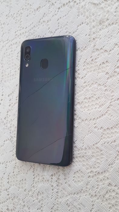 Samsung  A10s (A40)            .