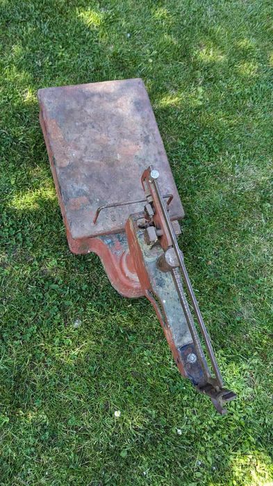 Ваги напольні старовинні