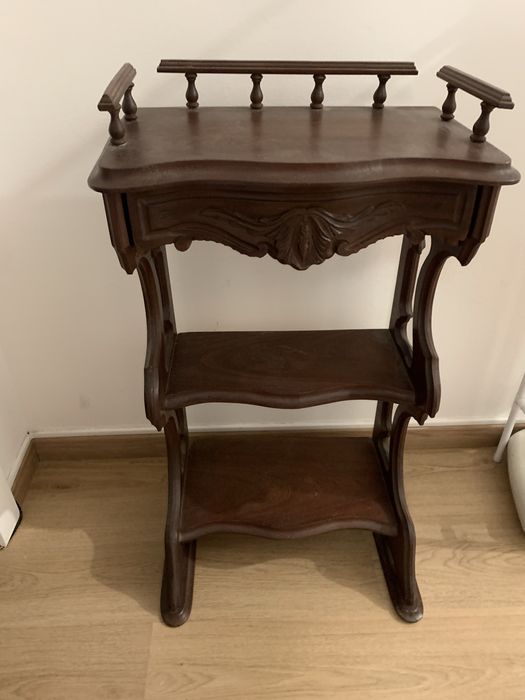 Movel de entrada com gaveta