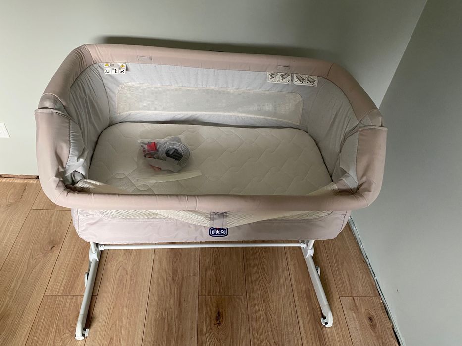 Dostawka Chicco next2me dream z funkcją kołyski