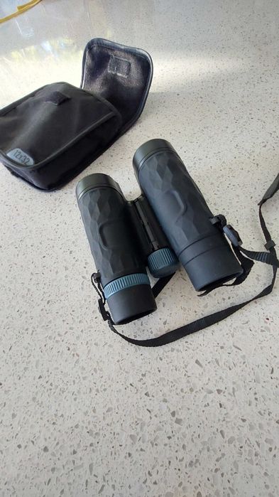 Binóculos Quechua 12x, como novos