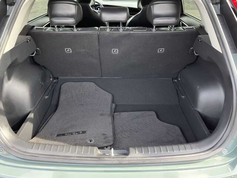 KIA Niro      2023