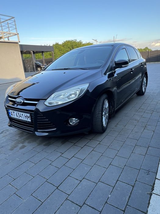 Машина Ford Focus