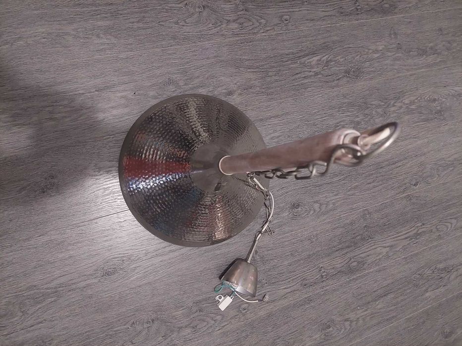 Candeeiro de metal/latão