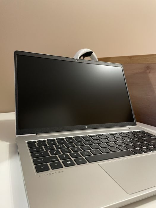 HP elitbook 645 G10 Ryzen 5 PRO 7530u