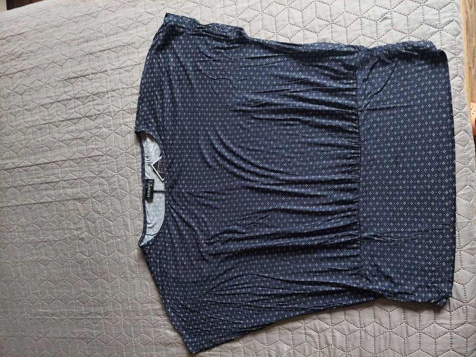 Bluzka rozciągliwa rozm. 46