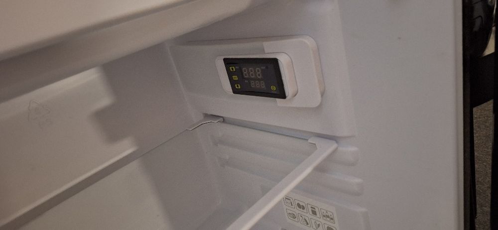 Lodowka 12v kamper, domek , działka