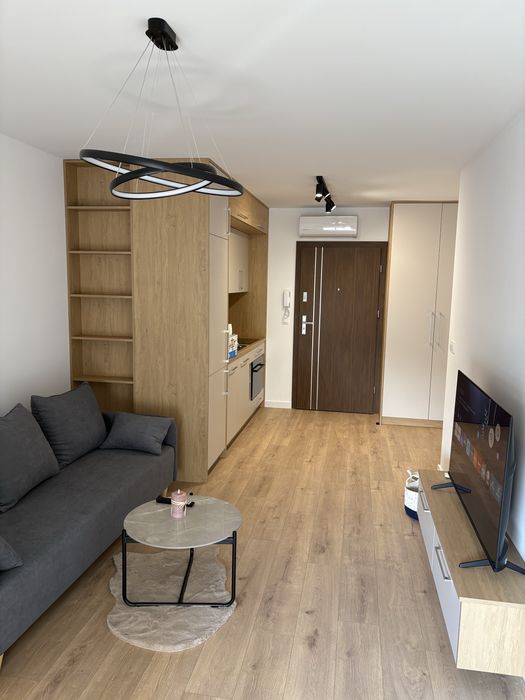 2-pokojowe mieszkanie 38m2 w CENTRUM /balkon /klimatyzacja/parking !!