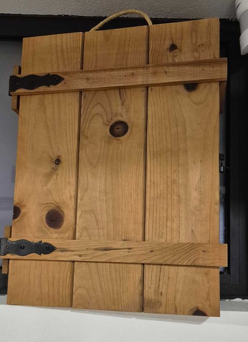 Caixa madeira exelente estado