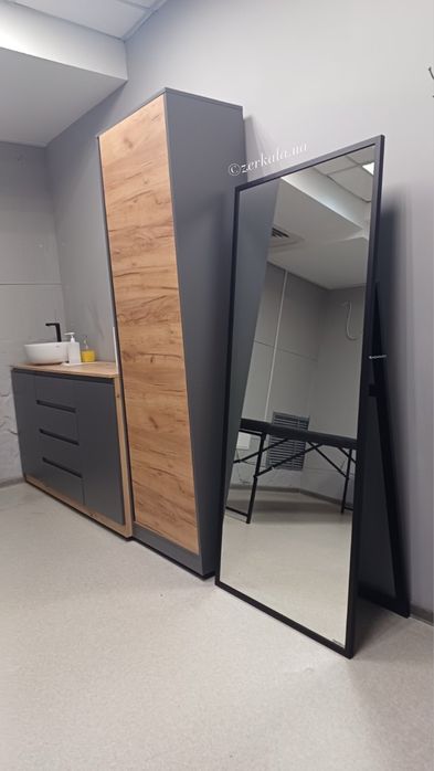 Дзеркало настінне, велике підлогове з ніжкою. Зеркало большое для дома