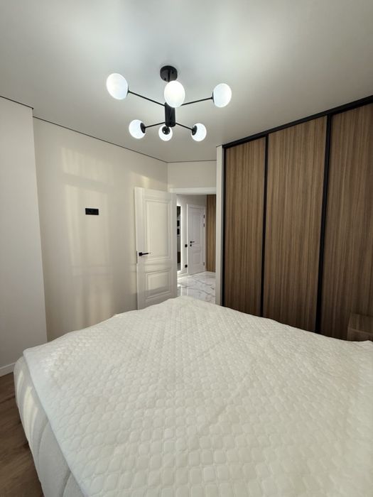 Здаю 1 кімнатну квартиру в центрі міста ЖК Family Plaza