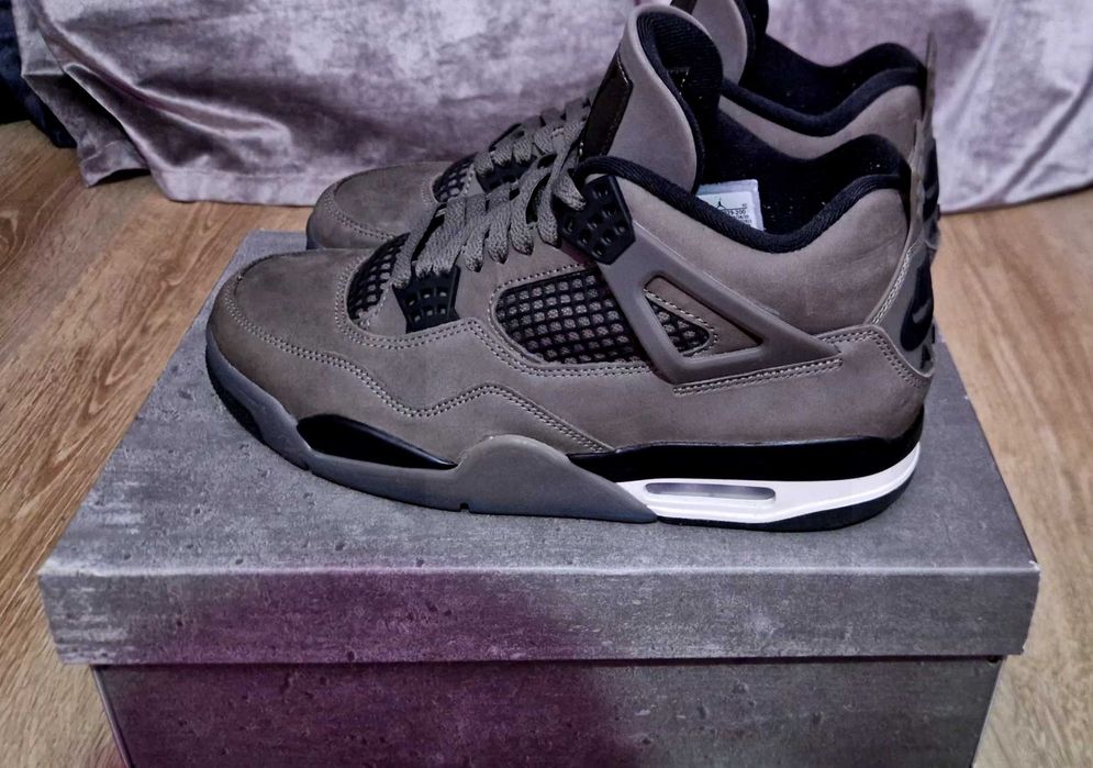 Jordan 4 Cave Stone