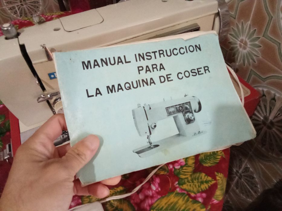 Maquina de costura