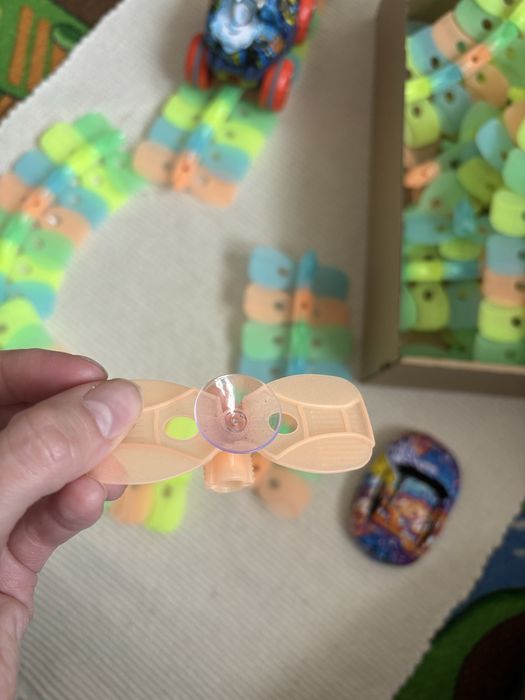 Elastyczny tor wyścigowy antygrawitacyjny- jak nowy