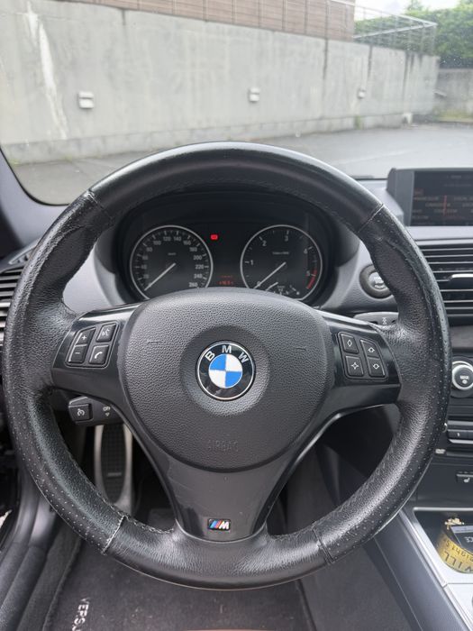 BMW 120d E81 177cv | Pack M | Muito estimado