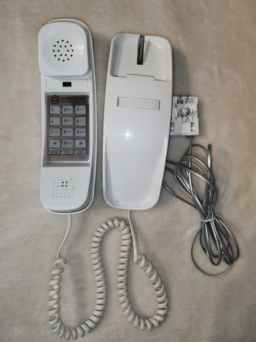 Стаціонарний телефон