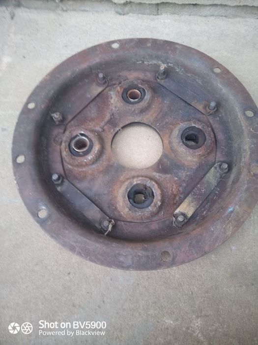 Продам демпферну муфту САК нову і б/в