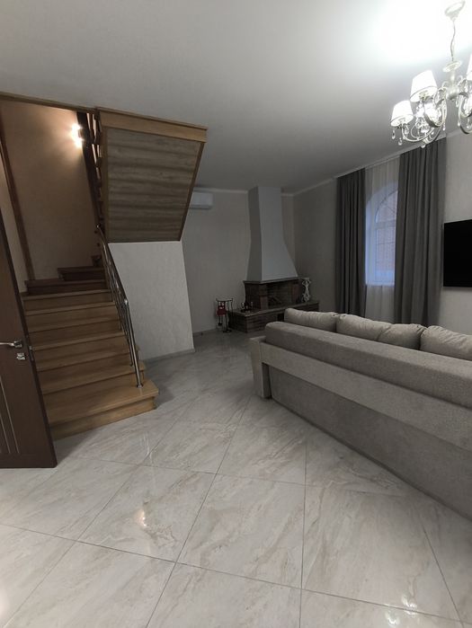 Будинок в Броварах